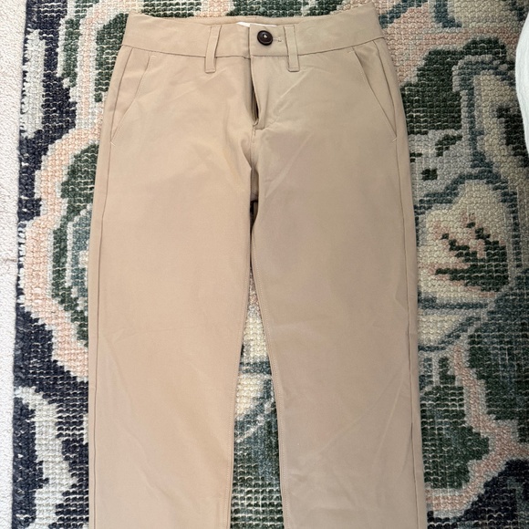 Abercrombie Kids Performance Chinos 7/8 Khaki NWOT - Picture 3 of 4